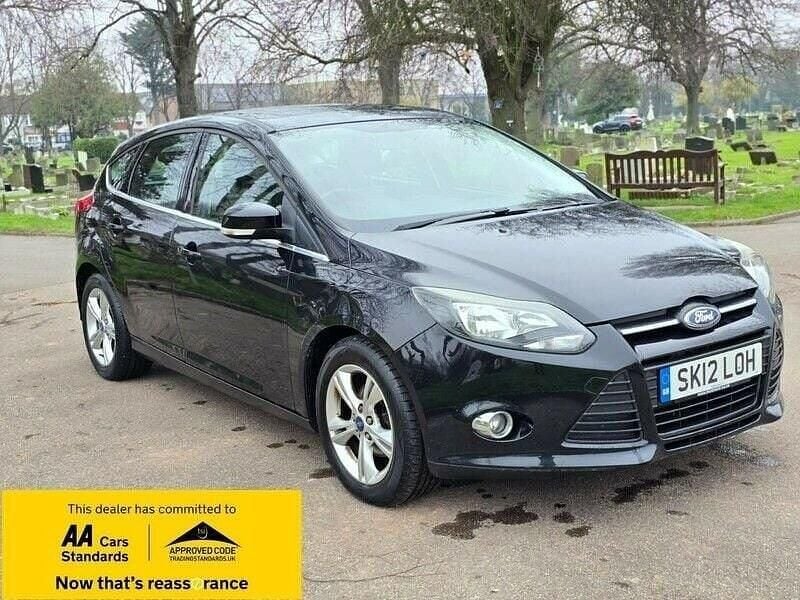 Black Used 2012 Ford Focus Zetec Hatchback | £3,488 (Fair price) - Image 1/4