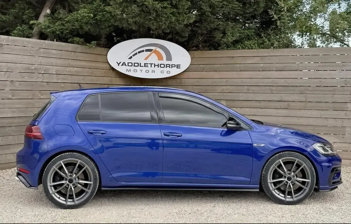 Used VW Golf VII R 310 HP (228 kW) 2018 Blue Hatchback