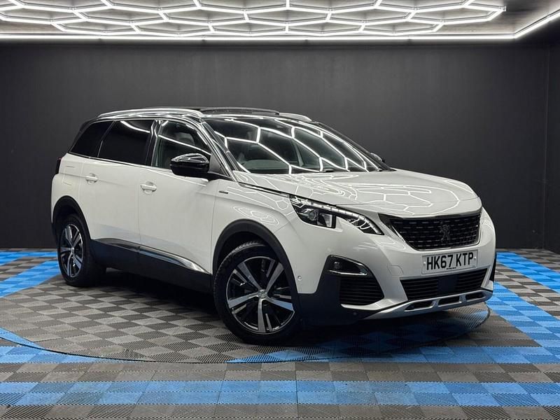 White Used 2018 Peugeot 5008 GT-line Hatchback | £11,490 (Fair price) - Image 1/4