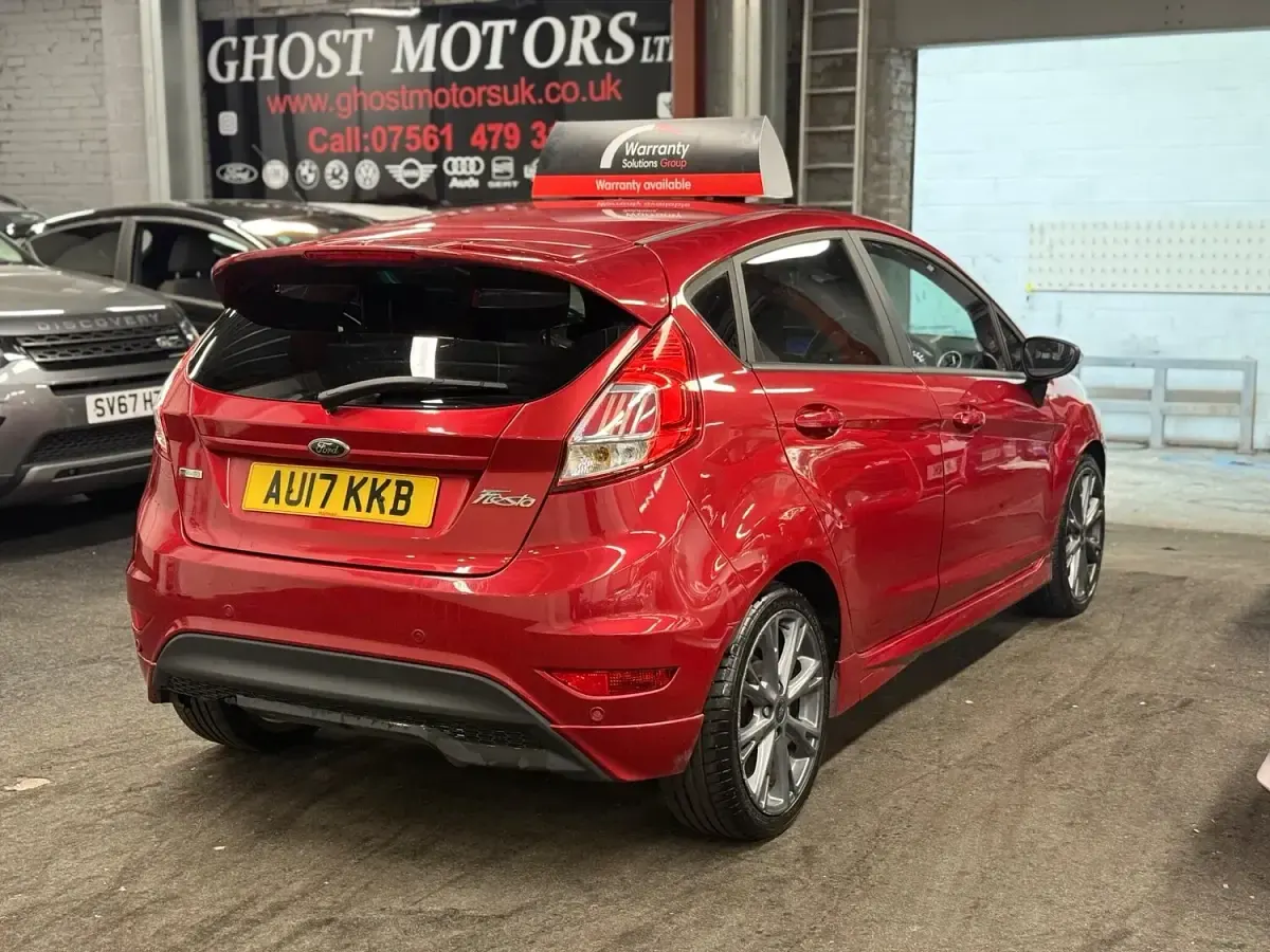 Used Ford Fiesta ST-Line 140 HP (102 kW) 2017 Red Hatchback