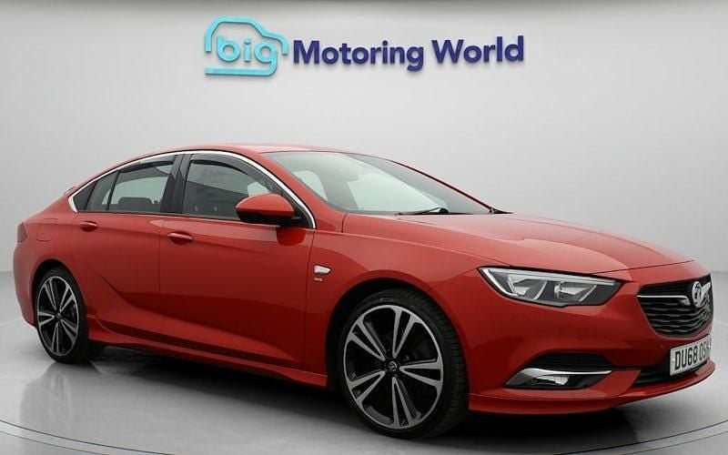 Used 2019 Vauxhall Insignia Sport Hatchback | £9,800 (Good price) - Image 1/4
