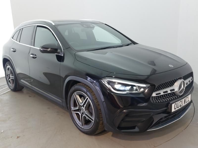 Used Mercedes GLA180 AMG Line Premium Plus 136 HP (100 kW) 2021 Black SUV