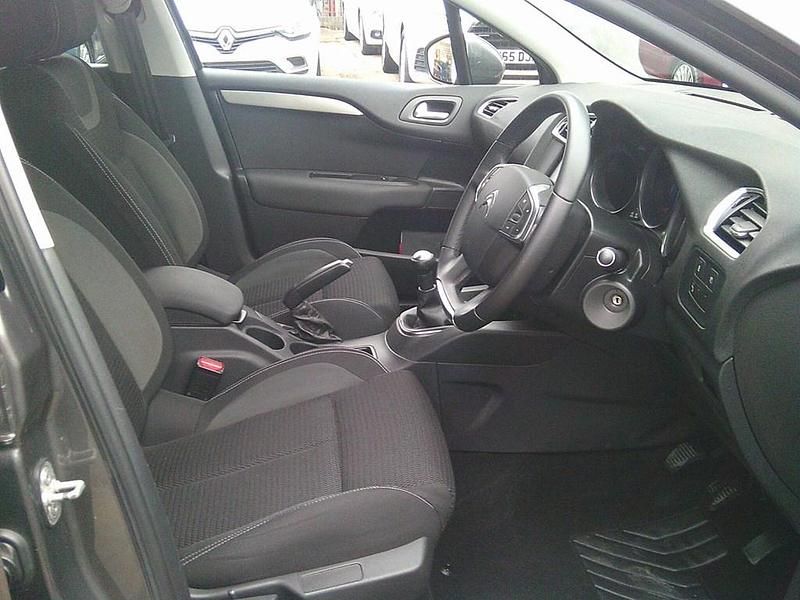 Used Citroën C4 Platinum 2018 Grey Hatchback