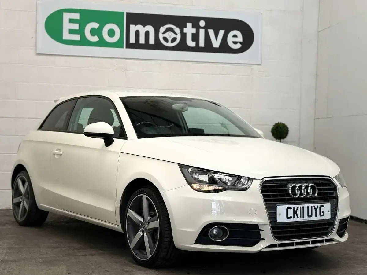 Used Audi A1 Sport 122 HP (89 kW) 2011 White Hatchback