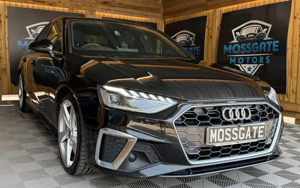 Used Audi A4 S-Line 163 HP (119 kW) 2021 Black Sedan