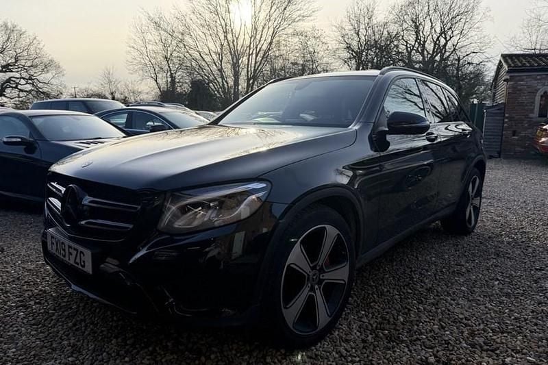 Used Mercedes GLC220 Urban 170 HP (125 kW) 2019