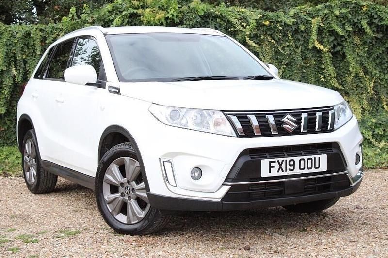 White Used 2019 Suzuki Vitara SZ-T SUV | £9,797 (Super price) - Image 1/3