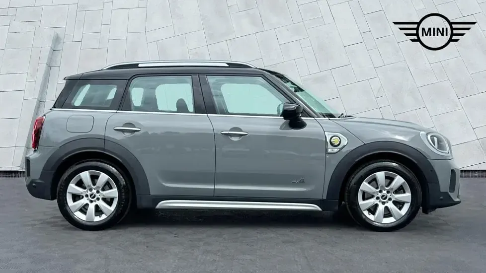 Used Mini Cooper S Countryman Classic 219 HP (161 kW) 2022 Grey SUV