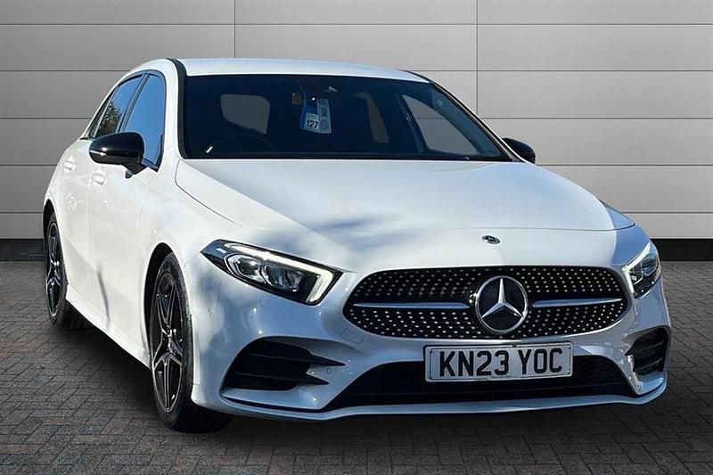 Used Mercedes A200 Executive 163 HP (119 kW) 2023 Digital white Hatchback