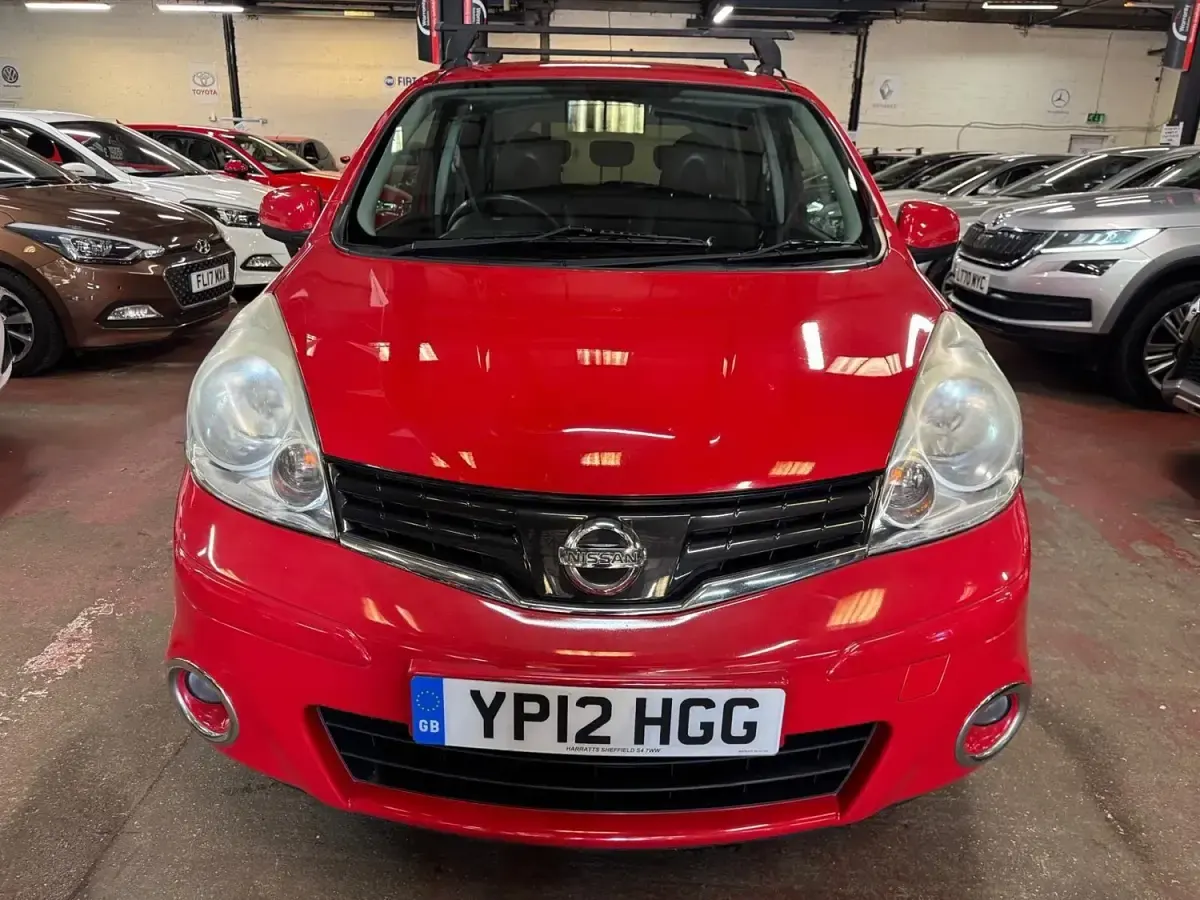 Używany Nissan Note N-TEC 110 KM (80 kW) 2012 Czerwony Hatchback