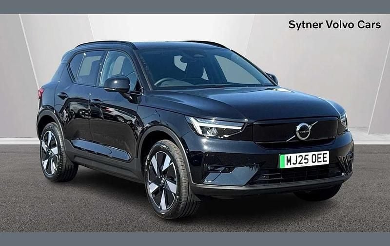 Black Used 2025 Volvo EX40 Core SUV | £33,000 (A bit pricey) - Image 1/4