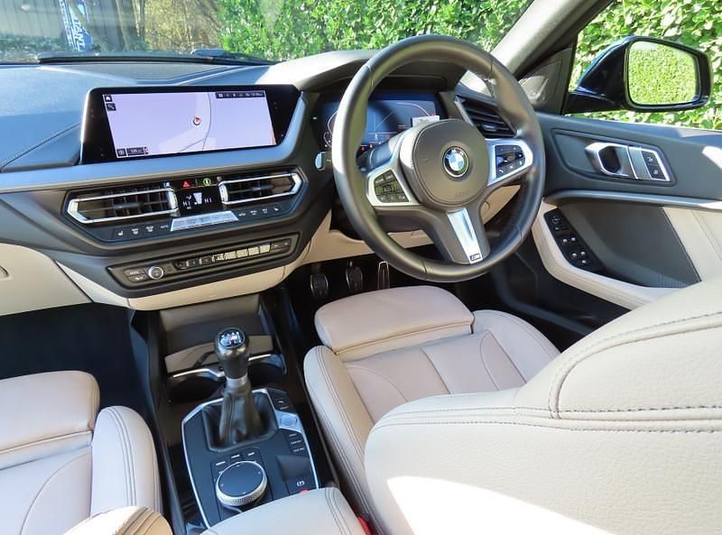 Used BMW 218 M Sport 140 HP (102 kW) 2020 Snapper rocks blue Coupe