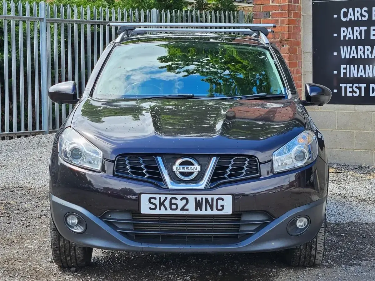 Używany Nissan Qashqai N-TEC 110 KM (80 kW) 2012 Czarny SUV