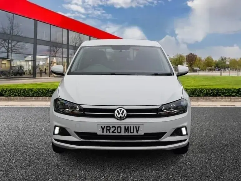 Used VW Polo SE 80 HP (58 kW) 2020 White Hatchback