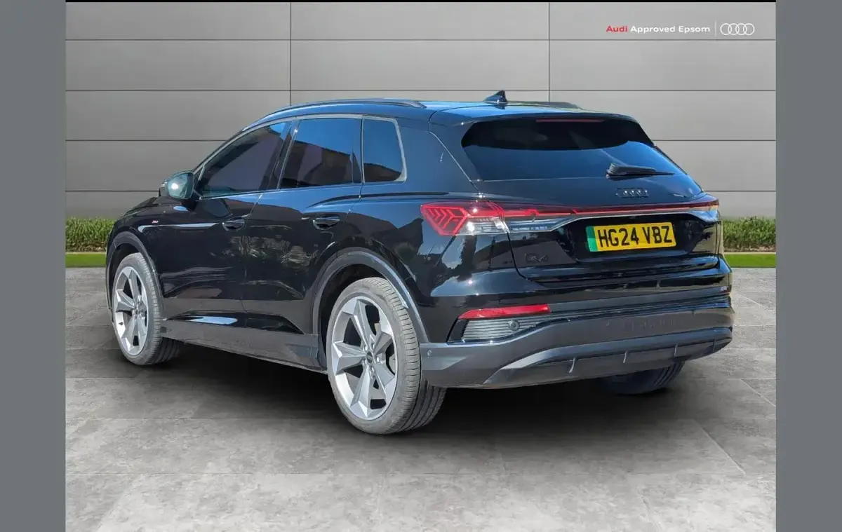 Used Audi Q4 e-tron Black Edition 206 kW (281 HP) 2024 Black SUV