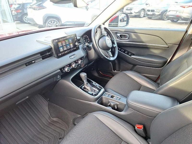 Second-hand Honda HR-V Advance 131 CP (96 kW) 2022 Roșu SUV