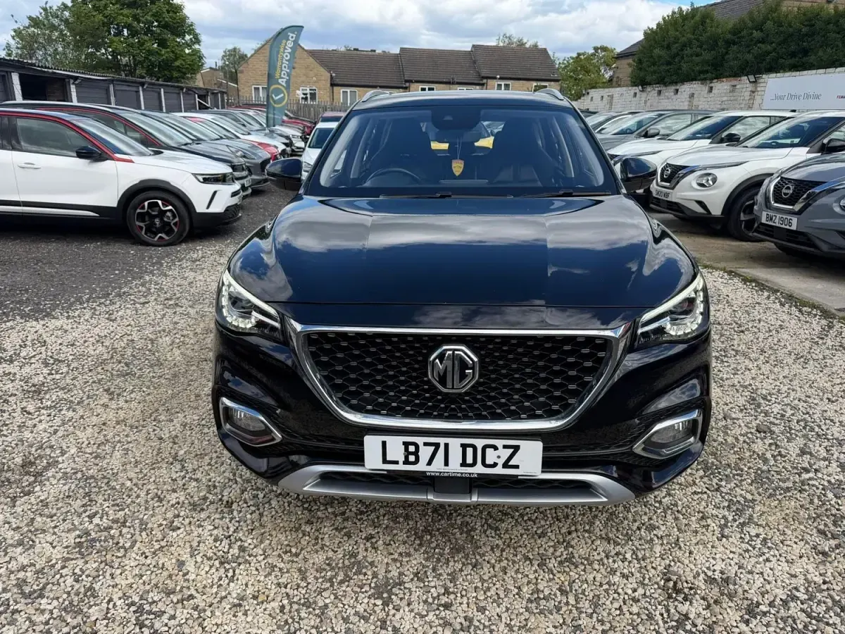 Używany MG HS Exclusive 162 KM (119 kW) 2022 Czarny SUV