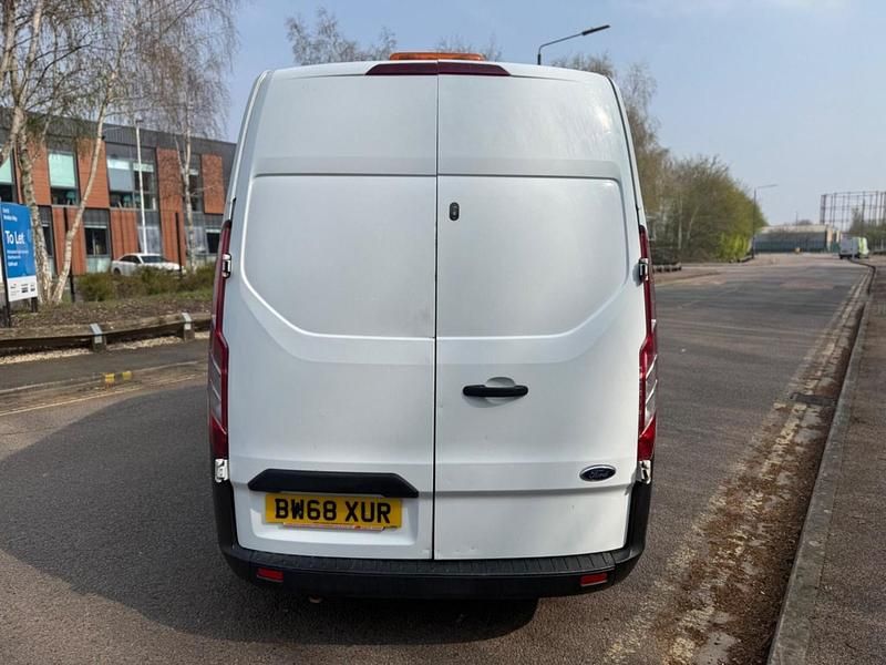 Used Ford Transit Custom 130 HP (95 kW) 2019 White Van