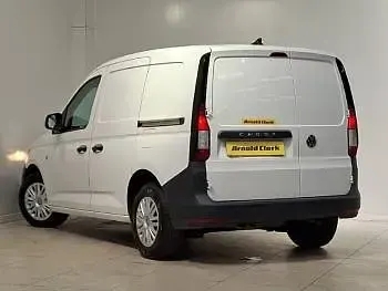 Usado VW Caddy 102 CV (75 kW) 2022 Blanco Monovolumen