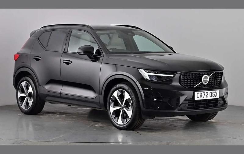 Used Volvo XC40 Ultimate 197 HP (144 kW) 2022 Onyx black SUV