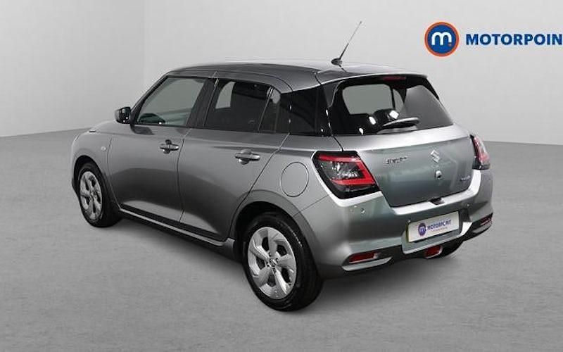 Used Suzuki Swift 82 HP (60 kW) 2025 Silver Hatchback