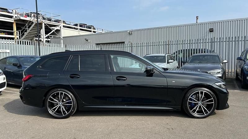 Used BMW 330 M Sport 254 HP (186 kW) 2020 Black Estate