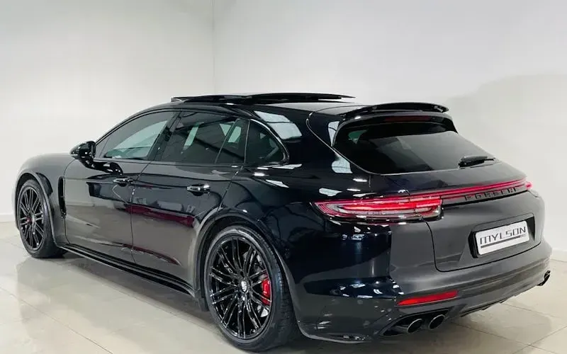 Used Porsche Panamera GTS Sport Turismo Sport Turismo 460 HP (338 kW) 2019 Black Estate