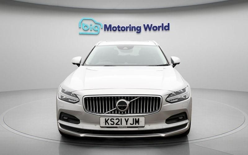 Used Volvo V90 Inscription 235 HP (172 kW) 2021 Silver Estate