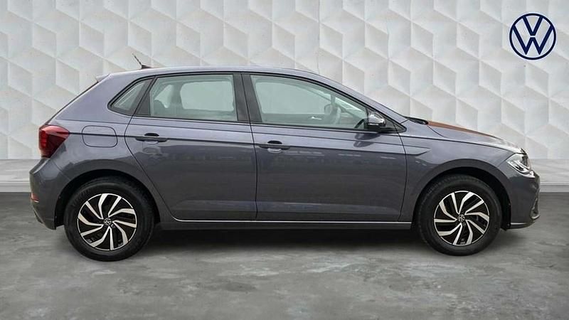 Used VW Polo Life 80 HP (58 kW) 2024 Grey Hatchback
