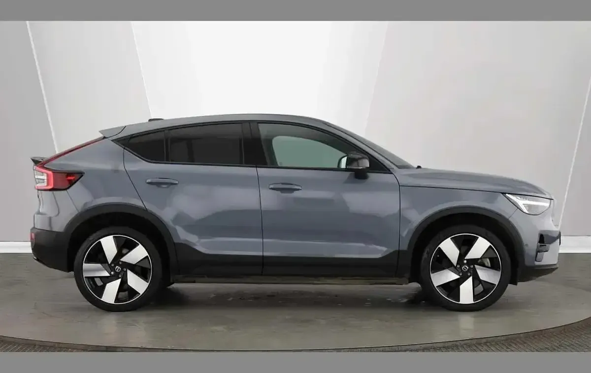 Used Volvo C40 Ultimate 300 kW (408 HP) 2022 Grey SUV