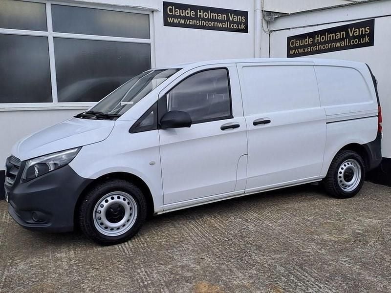 Used Mercedes Vito 90 HP (66 kW) 2017 White Van