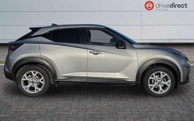 Used Nissan Juke N-Connecta 117 HP (86 kW) 2020 Silver SUV