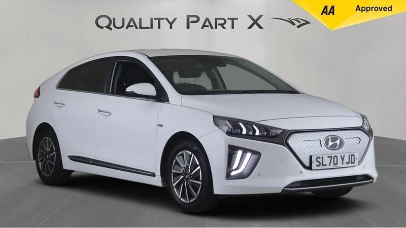 White Used 2020 Hyundai Ioniq Premium SE Hatchback | £8,349 (Fair price) - Image 1/3