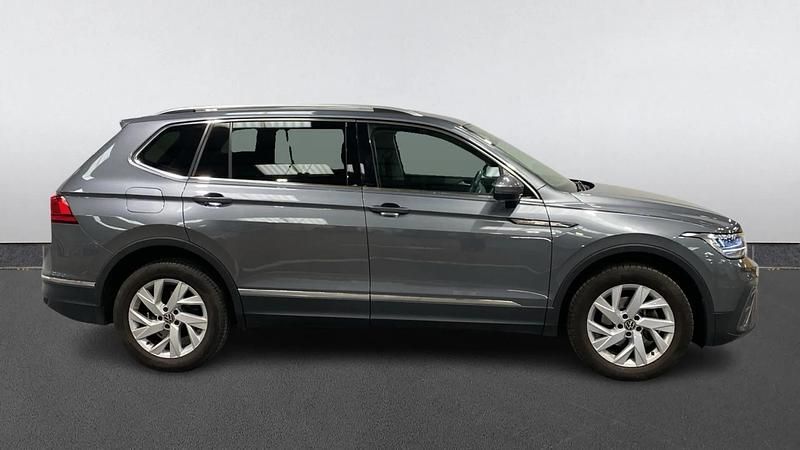 Used VW Tiguan Allspace Life 150 HP (110 kW) 2022 Grey SUV