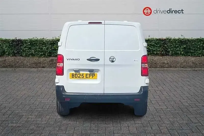 Gebraucht Vauxhall Vivaro S 120 PS (88 kW) 2025 Weiß Van / Kleinbus