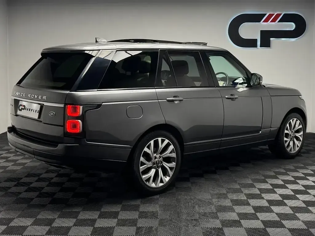 Used Land Rover Range Rover Vogue 258 HP (189 kW) 2018 Grey SUV