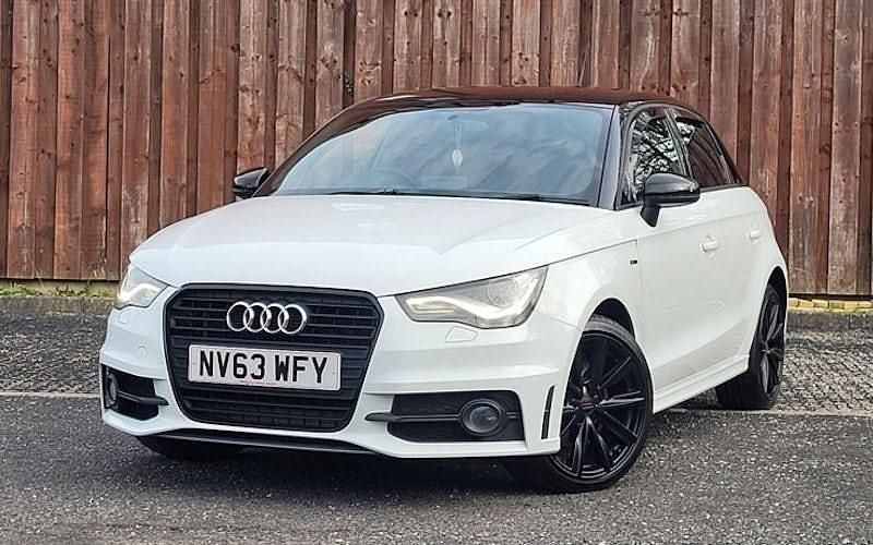 Begagnad Audi A1 Sportback S-Line 105 HK (77 kW) 2014 Halvkombi
