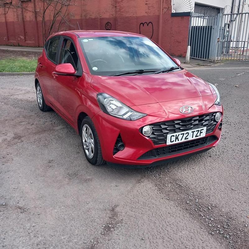 Used Hyundai i10 SE 2022 Red Hatchback