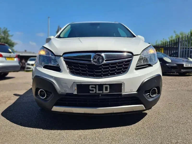Used Vauxhall Mokka S 130 HP (95 kW) 2014 White SUV