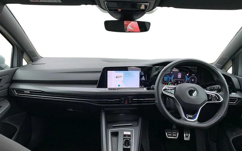 Used VW Golf VIII GTE 245 HP (180 kW) 2024 Hatchback