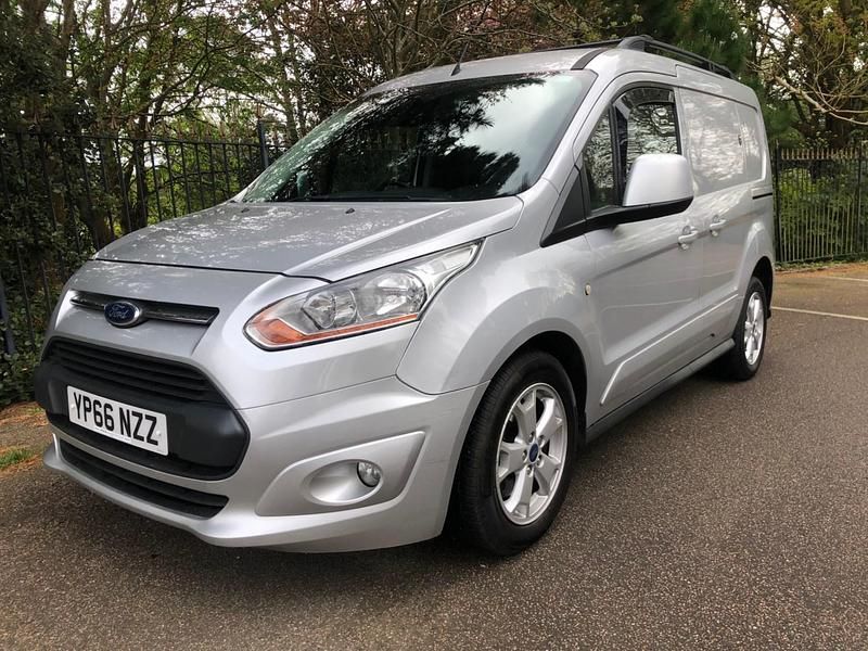 Used Ford Transit Connect Limited 115 HP (84 kW) 2016 Silver MPV