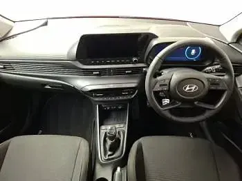 Nowe Hyundai Bayon 90 KM (66 kW) 2026 Czerwony SUV