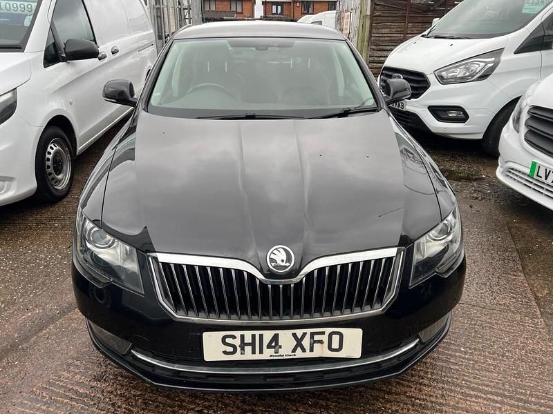 Used Skoda Superb Elegance 170 HP (125 kW) 2014 Black Hatchback