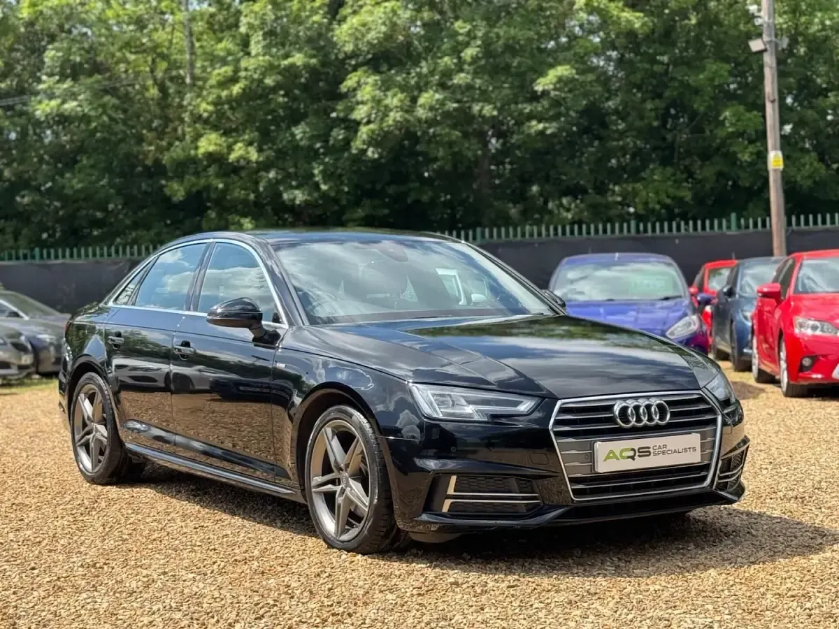 Used Audi A4 S-Line 150 HP (110 kW) 2018 Black Sedan