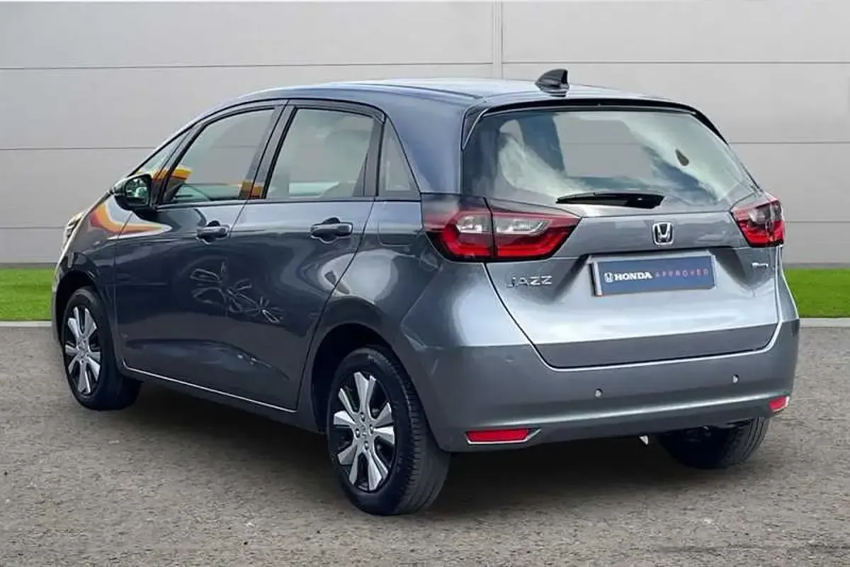 Used Honda Jazz Hybrid 109 HP (80 kW) 2023 Grey Hatchback