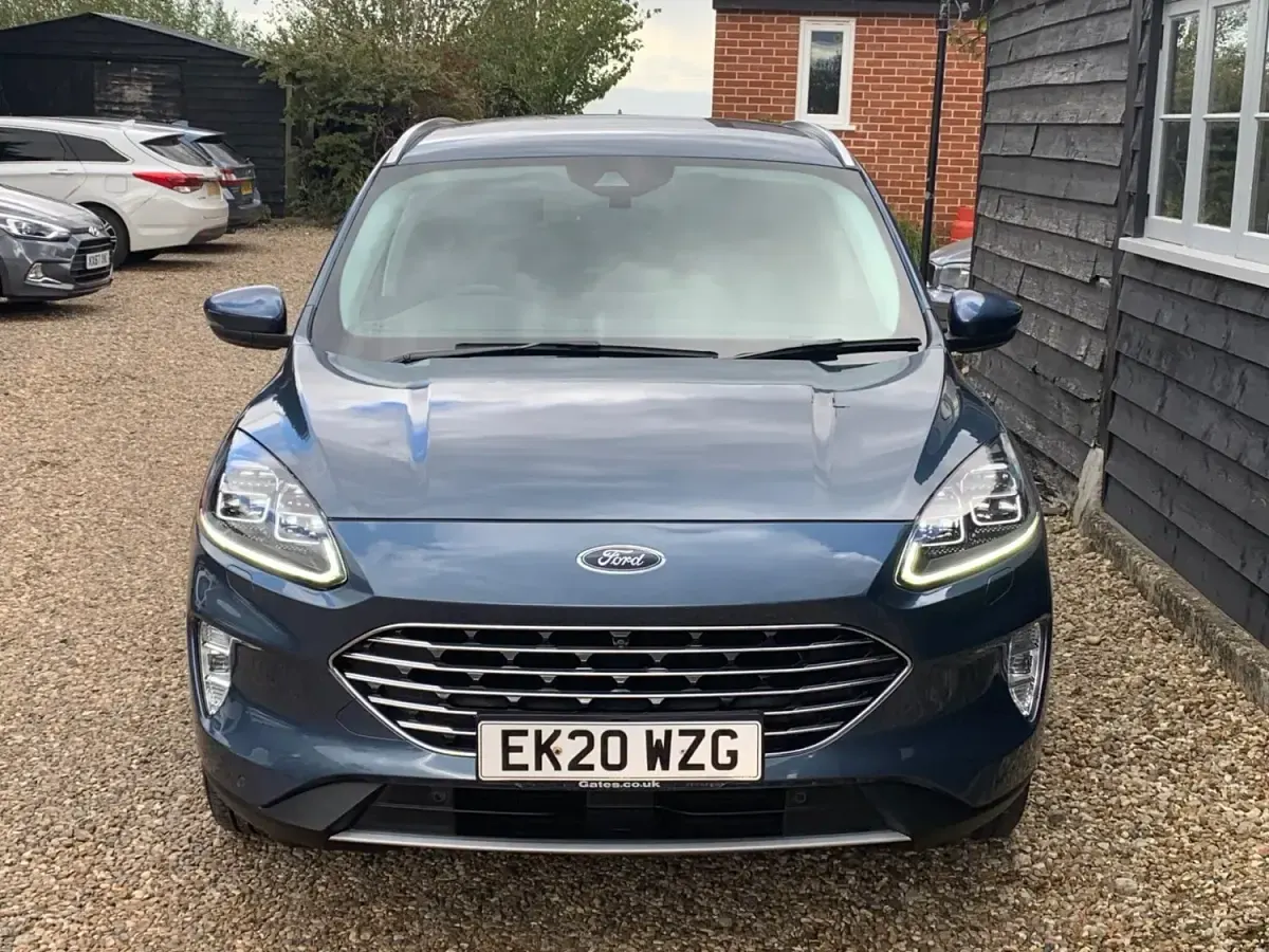 Usado Ford Kuga Titanium 2020 Azul SUV