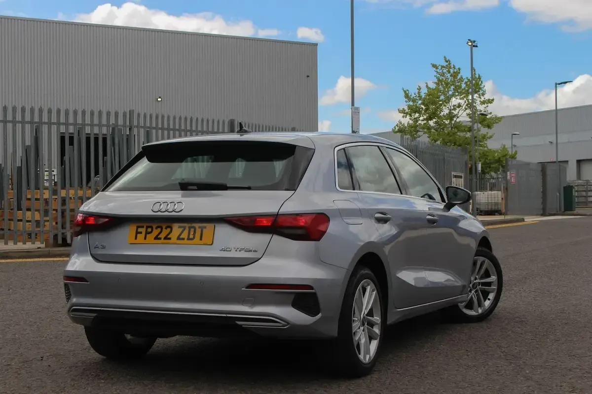 Used Audi A3 Sportback Sport 204 HP (150 kW) 2022 Silver Hatchback