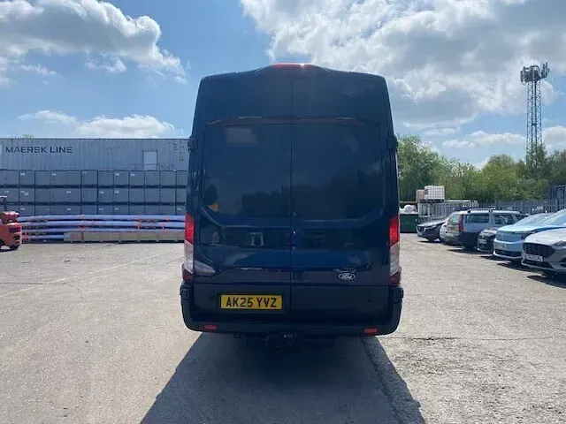 New Ford Transit 165 HP (121 kW) 2025 Blue Van