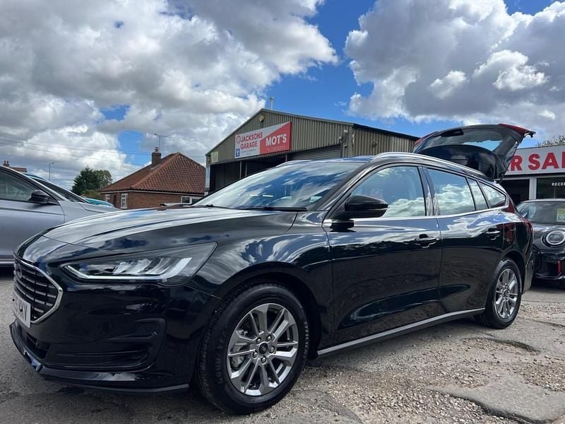 New Ford Focus Titanium 2025 Black Estate