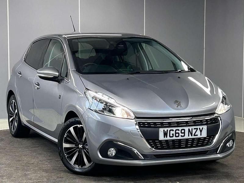 Grey Used 2019 Peugeot 208 Hatchback | £6,895 (Fair price) - Image 1/4